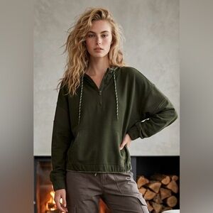 Athleta Ascend Hoodie Jacket L Green 1/4 Zip Lined Front Pocket Drawstring 12 14